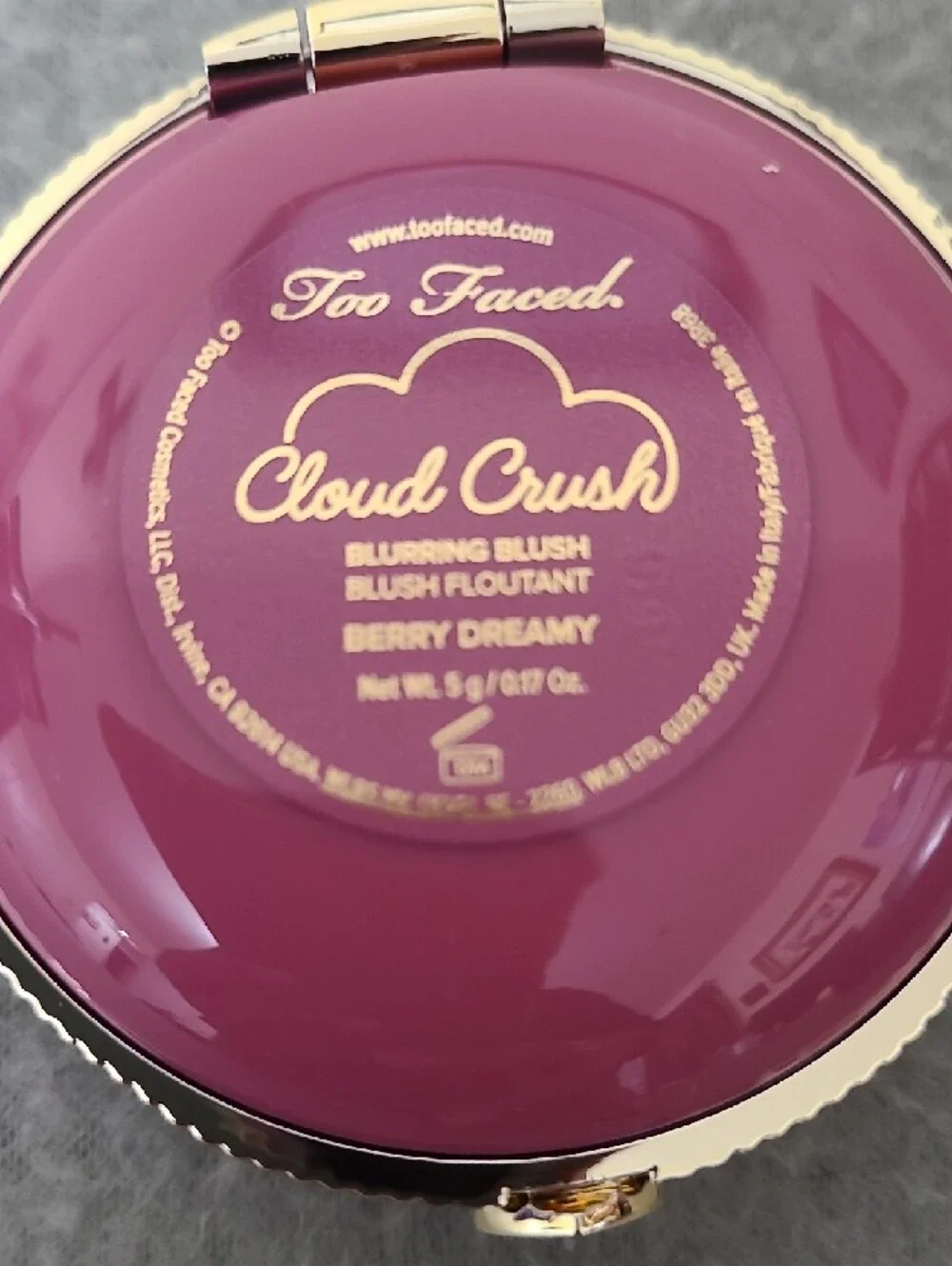 Too Faced Cloud‎ Crush Blurring Blush — Berry Dreamy NEW IN BOX